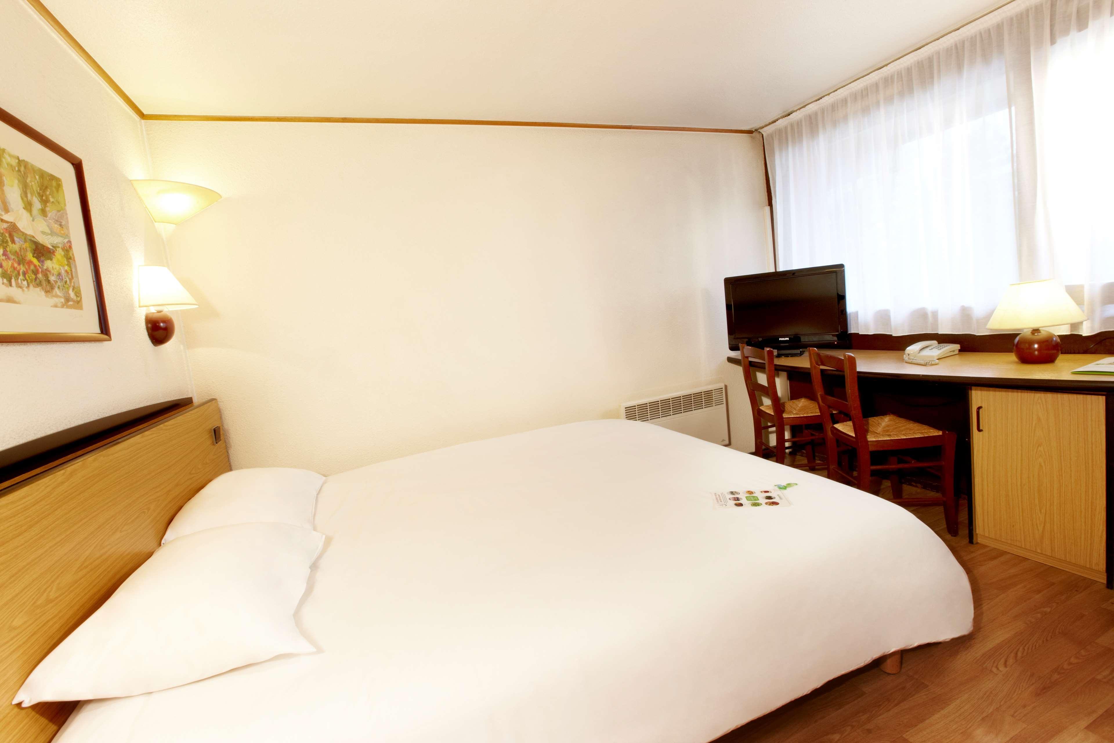 Campanile Calais Hotell Rum bild